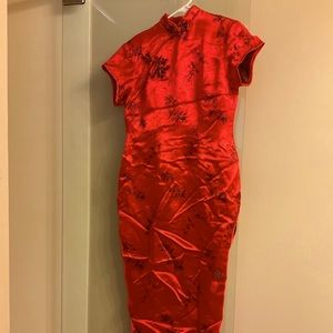 Cheongsam (Traditional Chinese Dress)